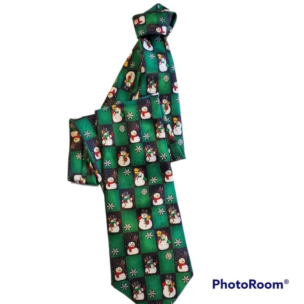 Hallmark Yule Tie Greetings Mens ALL SILK Neck Tie Christmas Snowman Theme